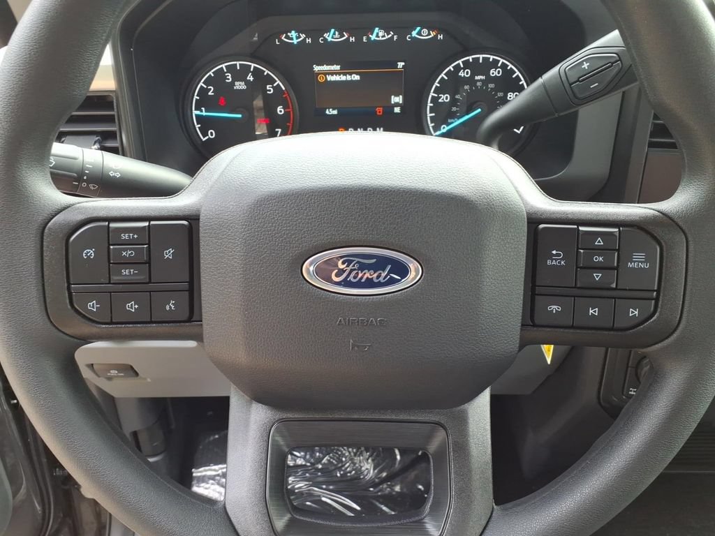 New 2026 Ford F250 XL w/ STX Appearance Package AWD/4WD image 25