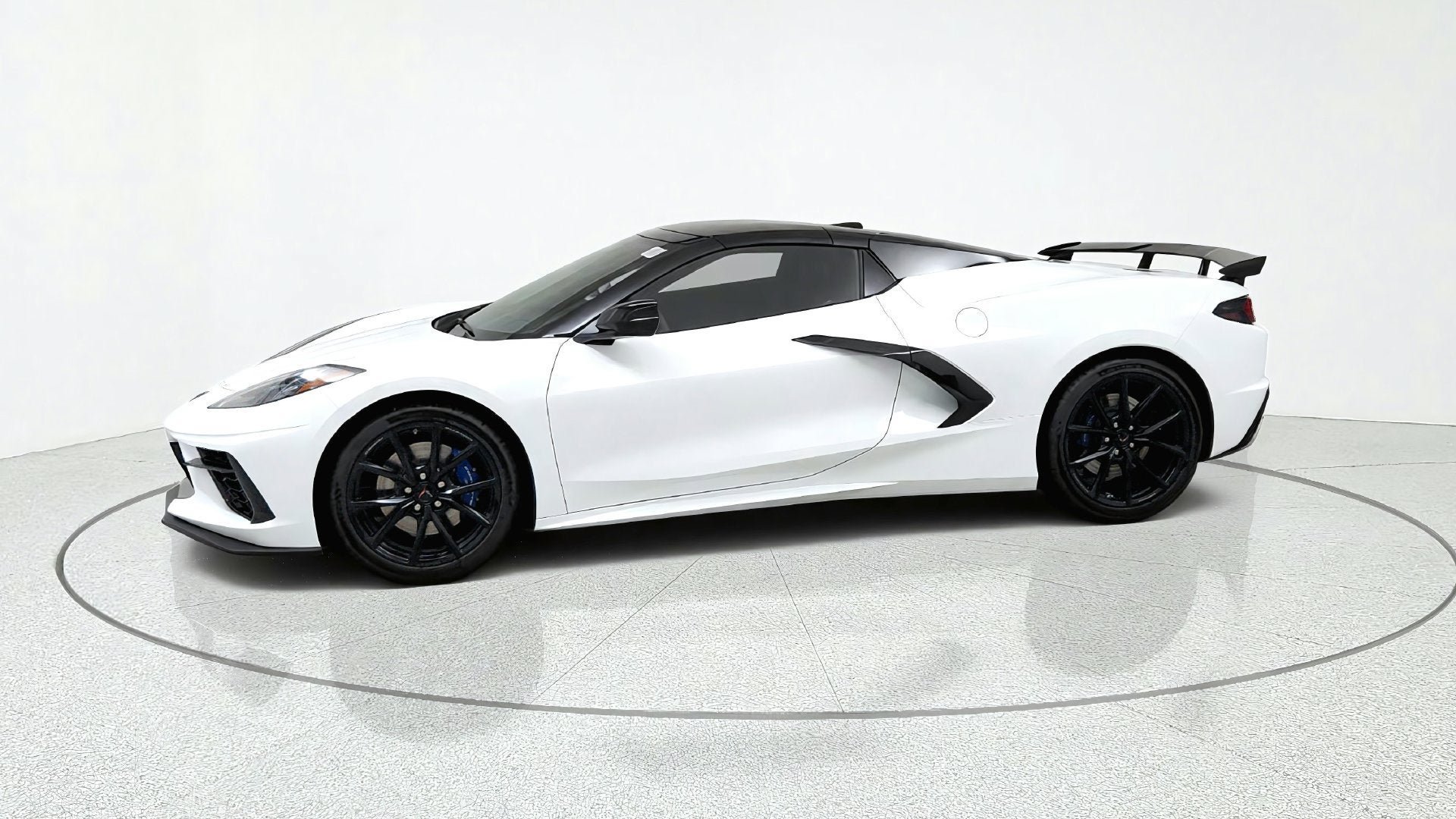 New 2027 Chevrolet Corvette Stingray Convertible w/ Z51 Performance Package RWD image 2