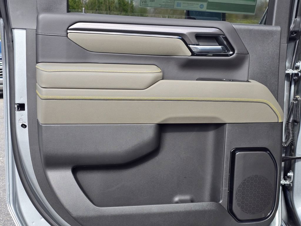 New 2026 Chevrolet Silverado 2500 ZR2 image 38