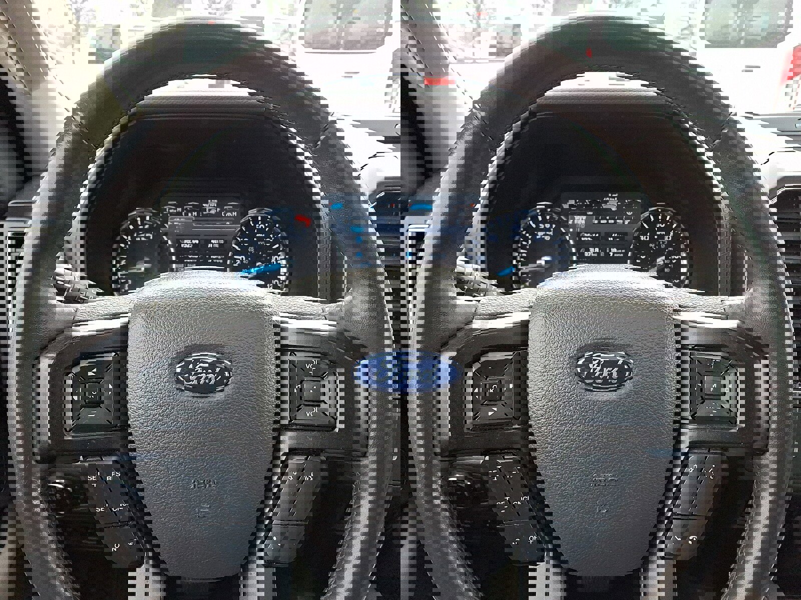 Used 2020 Ford Expedition Limited image 20