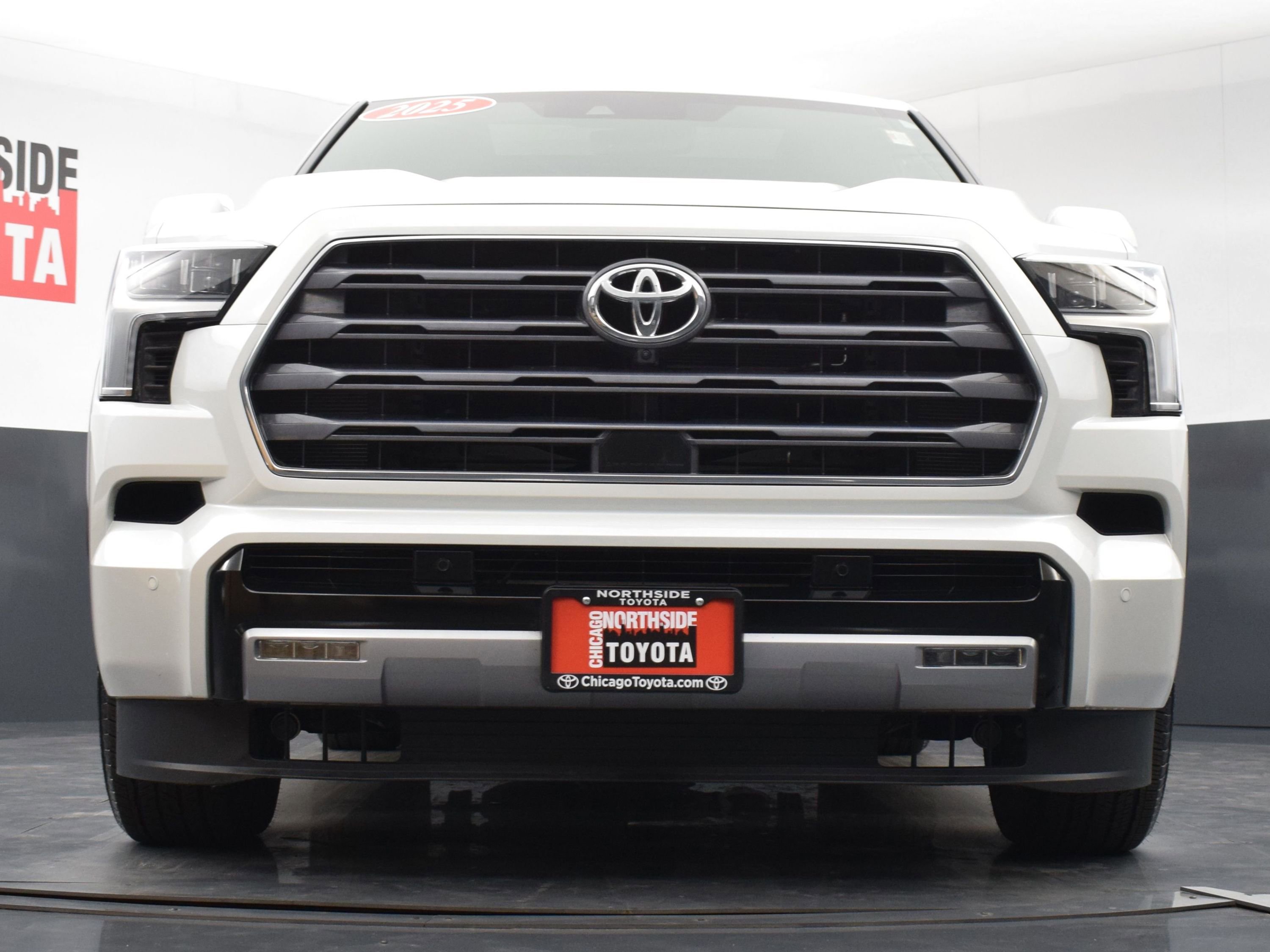Used 2025 Toyota Sequoia Limited image 46