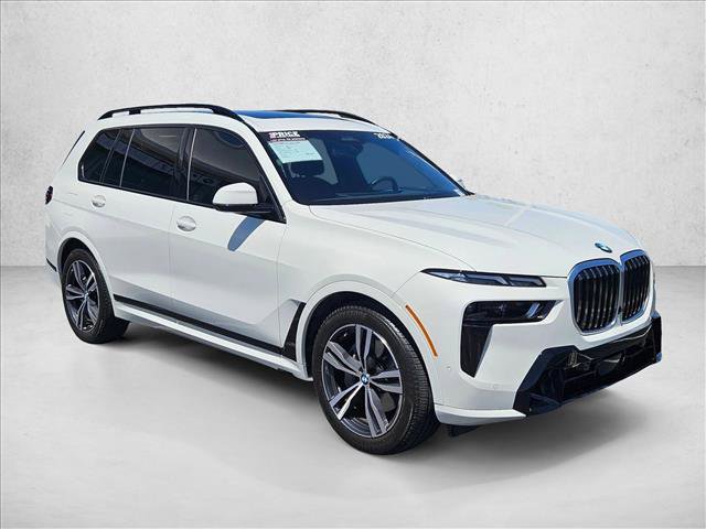 Certified 2024 BMW X7 xDrive40i w/ M Sport Package AWD/4WD image 3