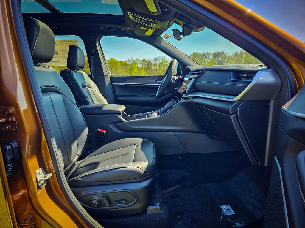 New 2026 Jeep Grand Cherokee Limited AWD/4WD image 43