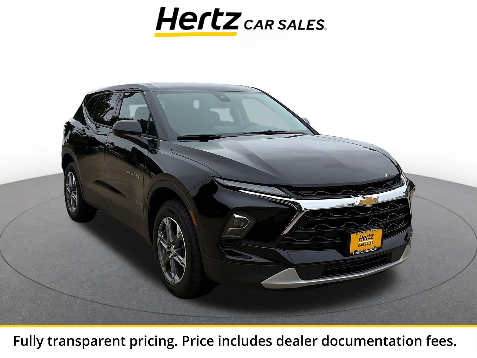 Used 2025 Chevrolet Blazer LT FWD image 1
