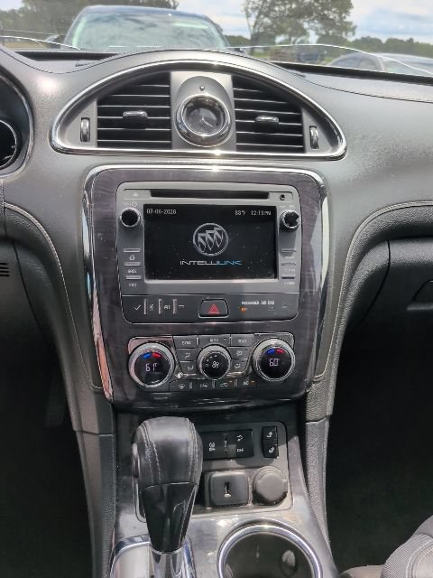 Used 2016 Buick Enclave Leather FWD image 11