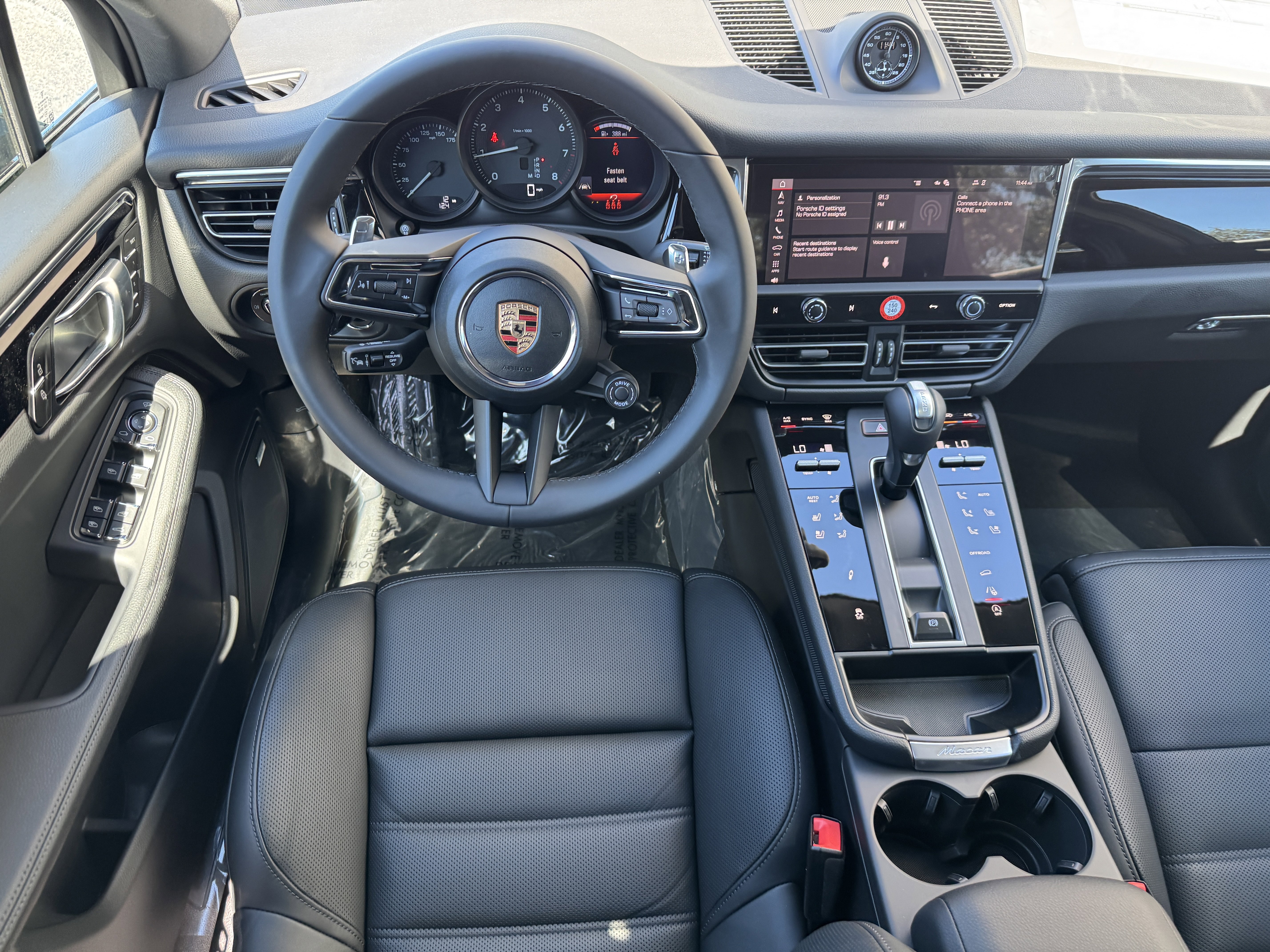 New 2026 Porsche Macan image 15