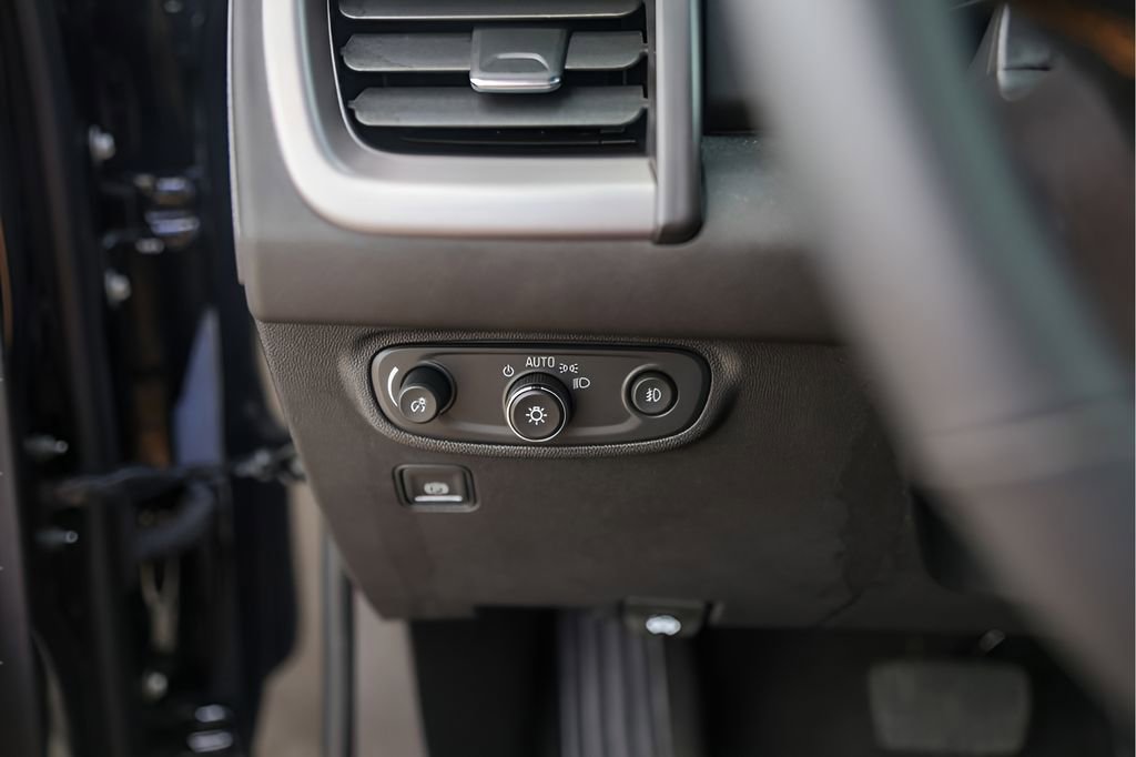 Used 2024 GMC Terrain AT4 image 18