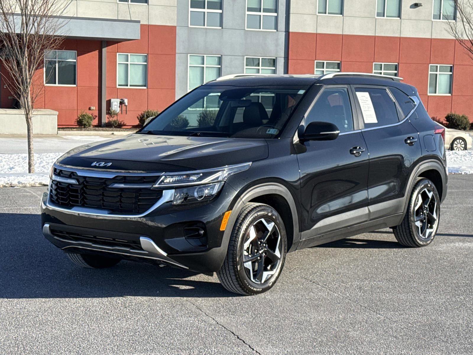 Used 2024 Kia Seltos EX image 27