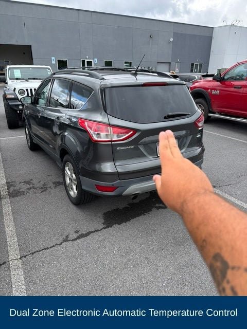 Used 2016 Ford Escape SE w/ Equipment Group 201A AWD/4WD image 7