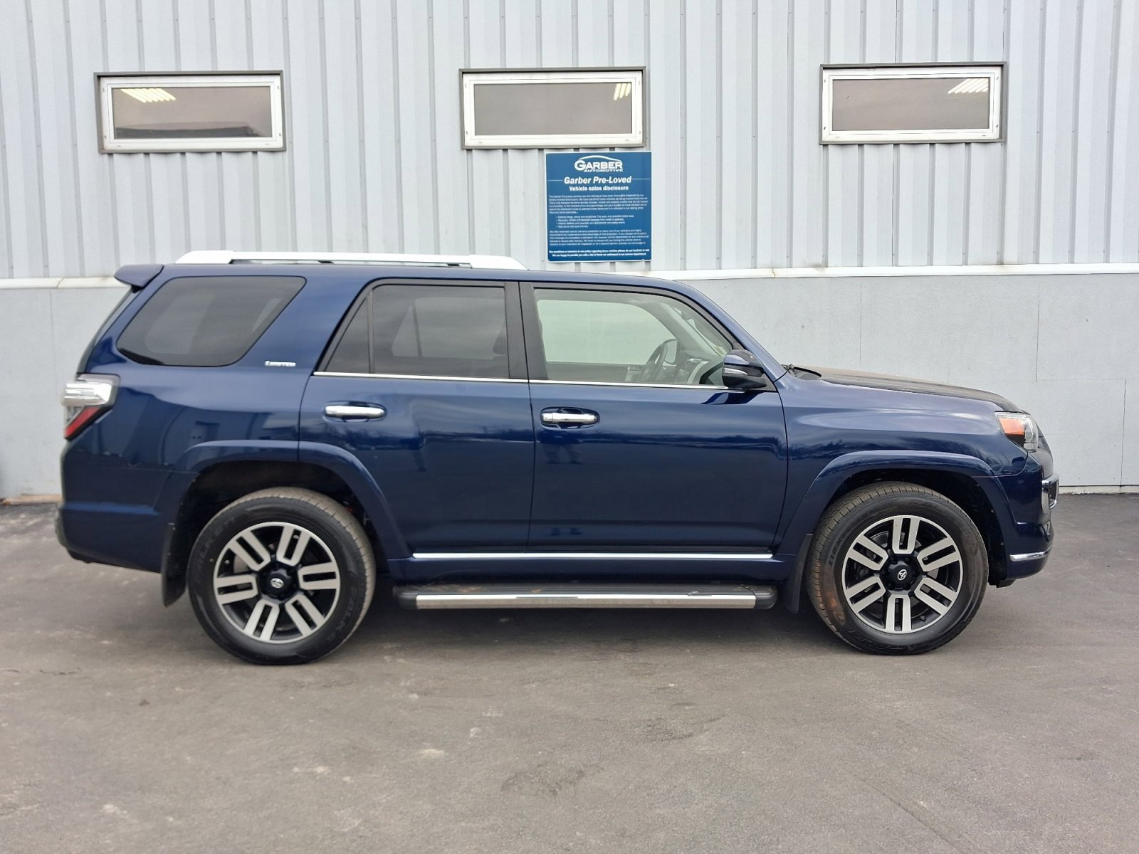 Used 2020 Toyota 4Runner Limited AWD/4WD image 6