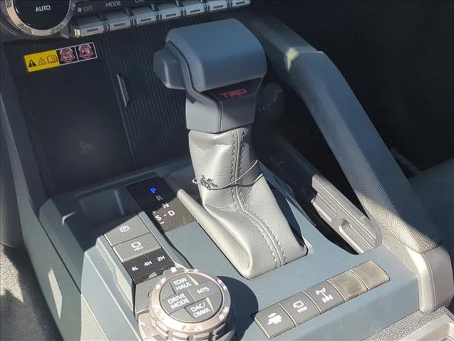 New 2025 Toyota Tacoma TRD Off-Road image 15