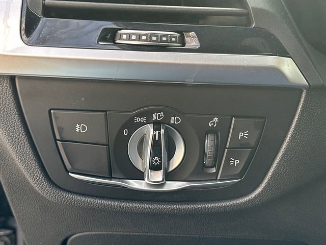Used 2020 BMW X3 xDrive30i w/ Premium Package image 27
