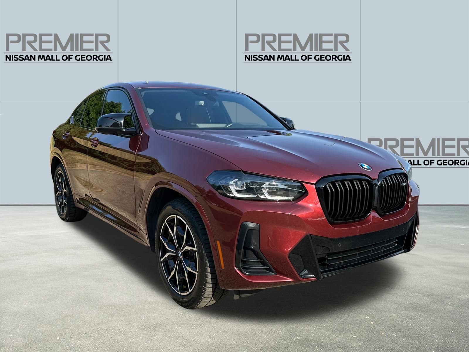 Used 2023 BMW X4 M40i w/ Premium Package AWD/4WD image 3