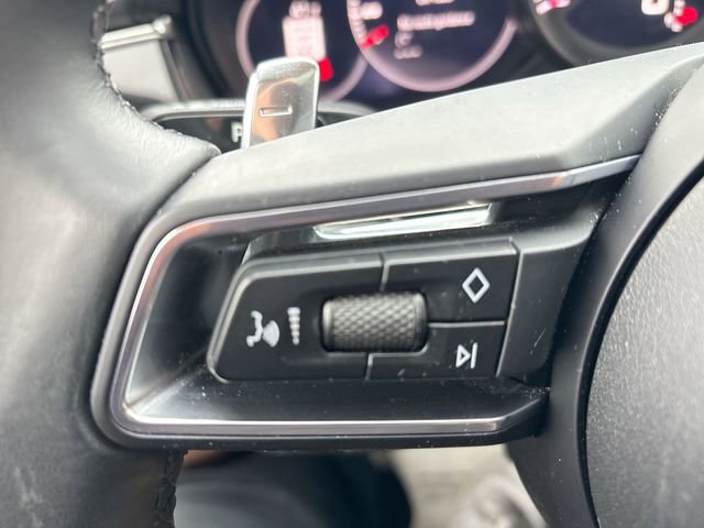 Used 2023 Porsche Panamera Panamera Base image 27