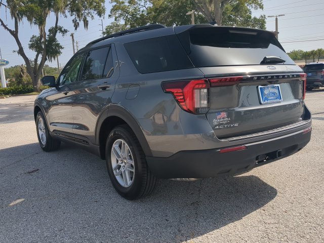 New 2026 Ford Explorer Active RWD image 7