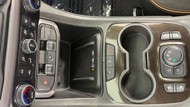 Used 2023 GMC Acadia AT4 AWD/4WD image 32