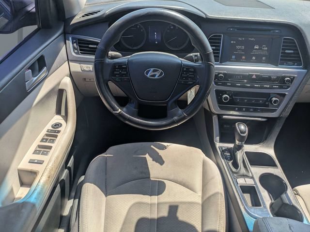 Used 2016 Hyundai Sonata SE FWD image 15