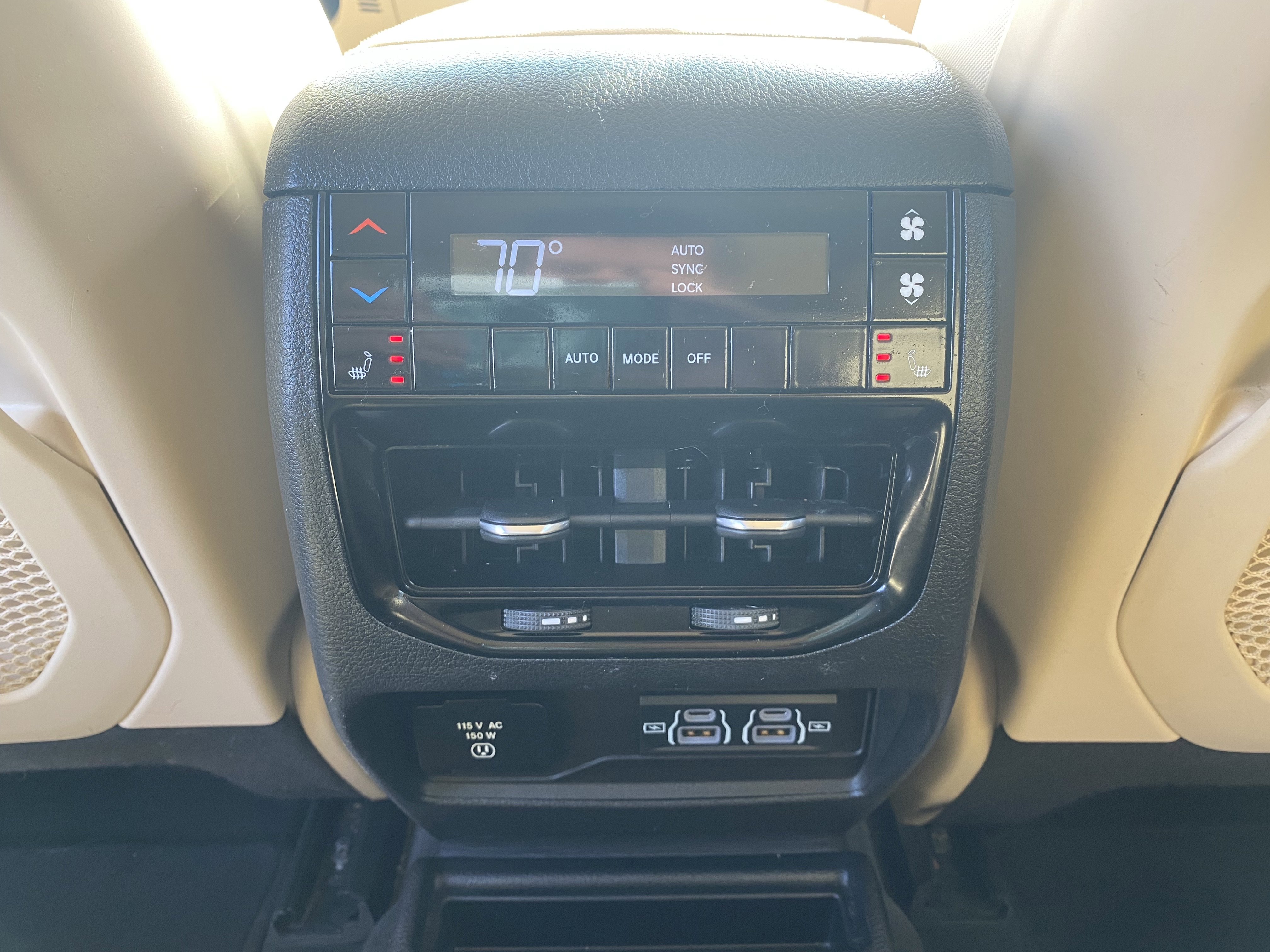 Used 2021 Jeep Grand Cherokee L Limited w/ Luxury Tech Group II image 26