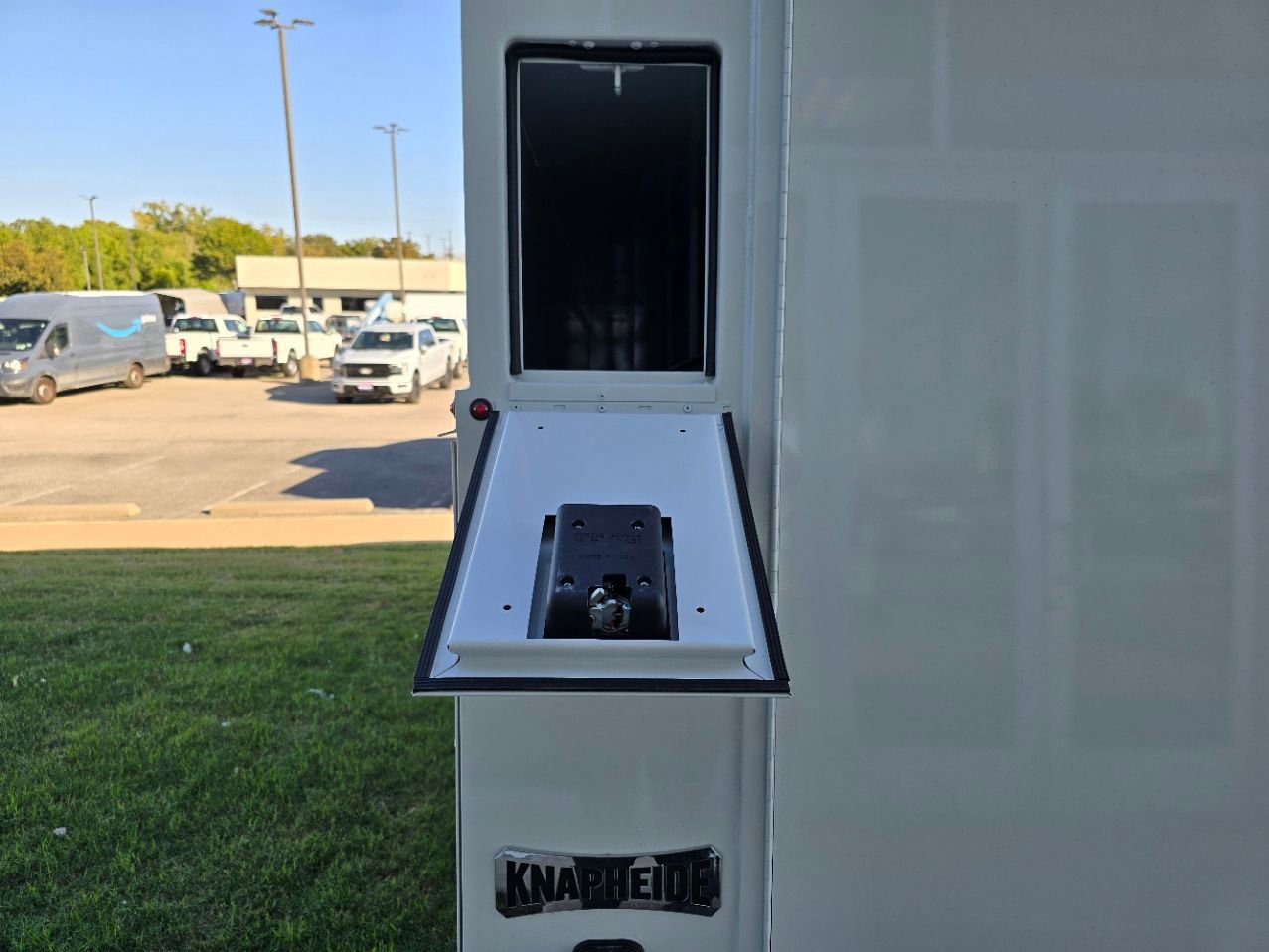 New 2026 Ford E-350 and Econoline 350 Super Duty w/ Power Equipment Group image 18