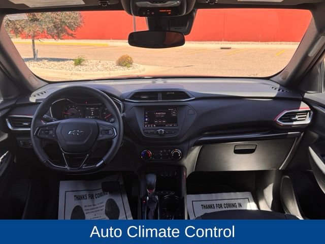 Used 2023 Chevrolet TrailBlazer RS AWD/4WD image 16