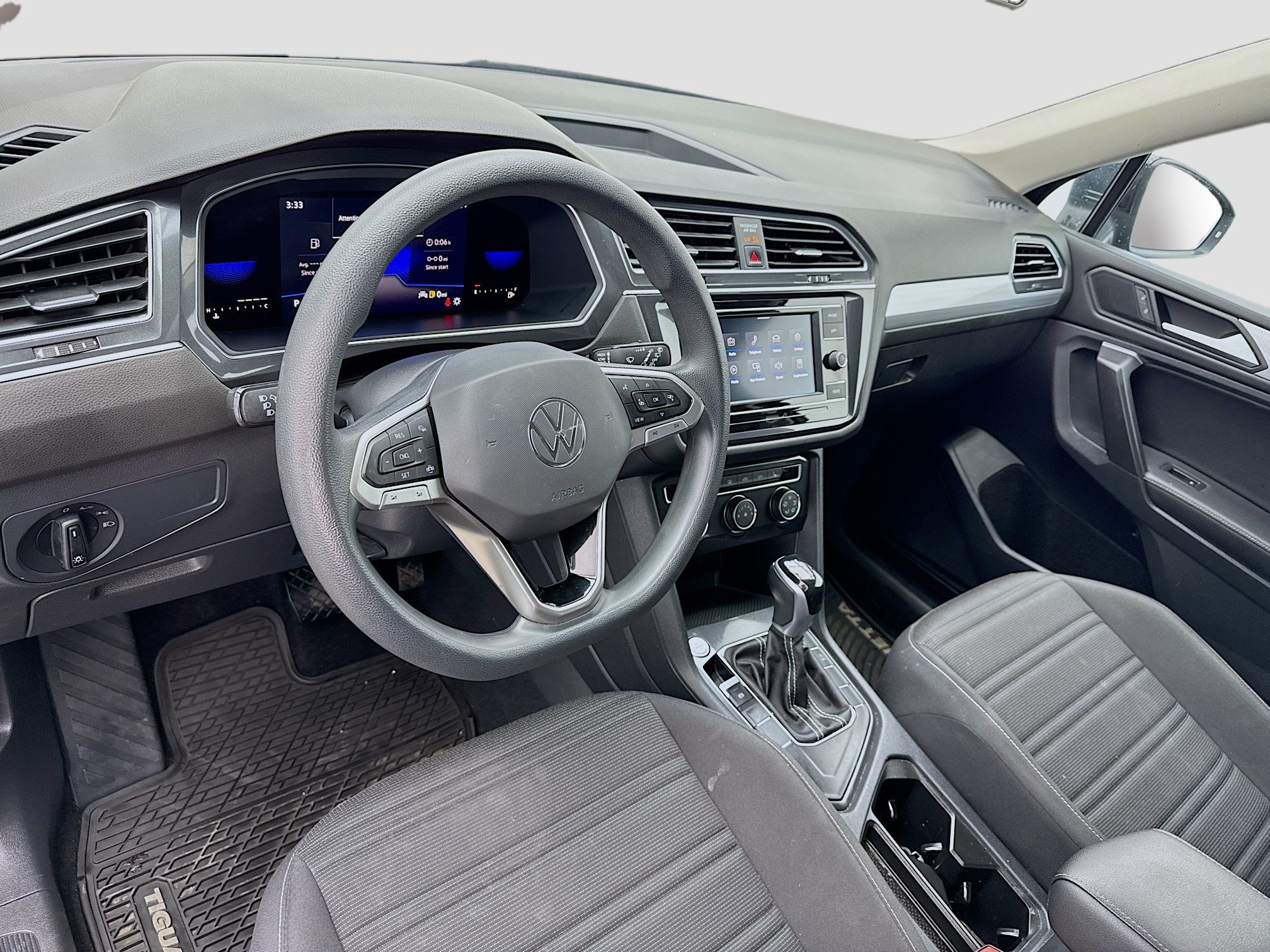 Used 2022 Volkswagen Tiguan S FWD image 7