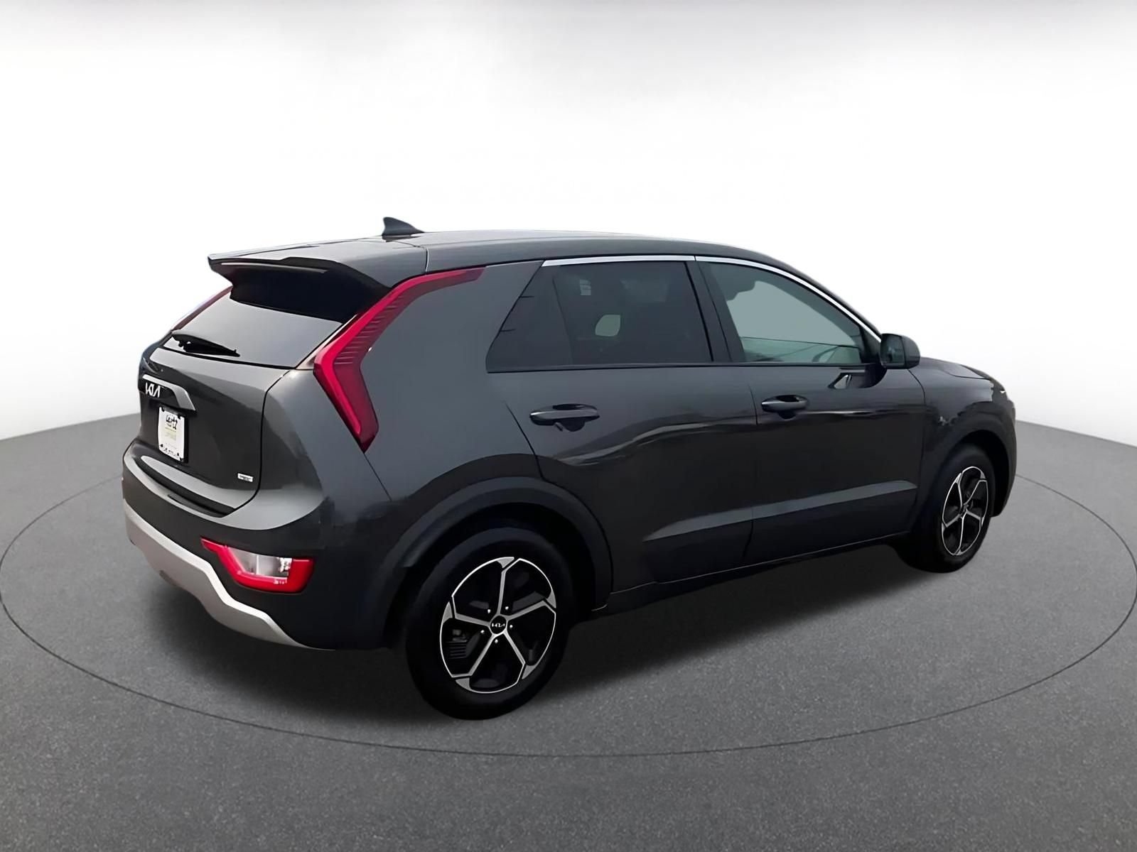 Used 2026 Kia Niro LX FWD image 13