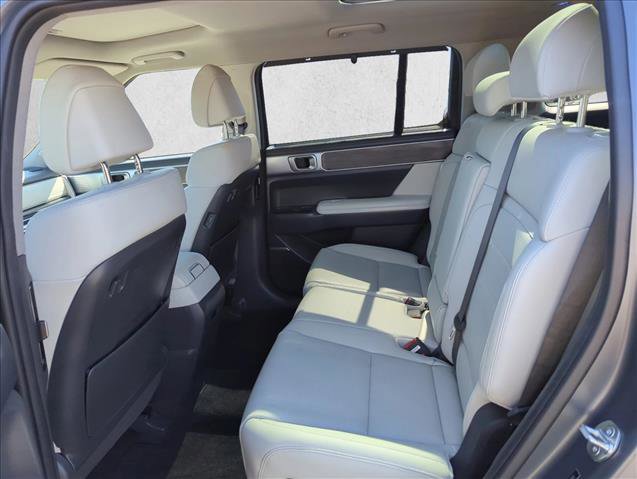 Used 2024 Hyundai Santa Fe Limited image 19