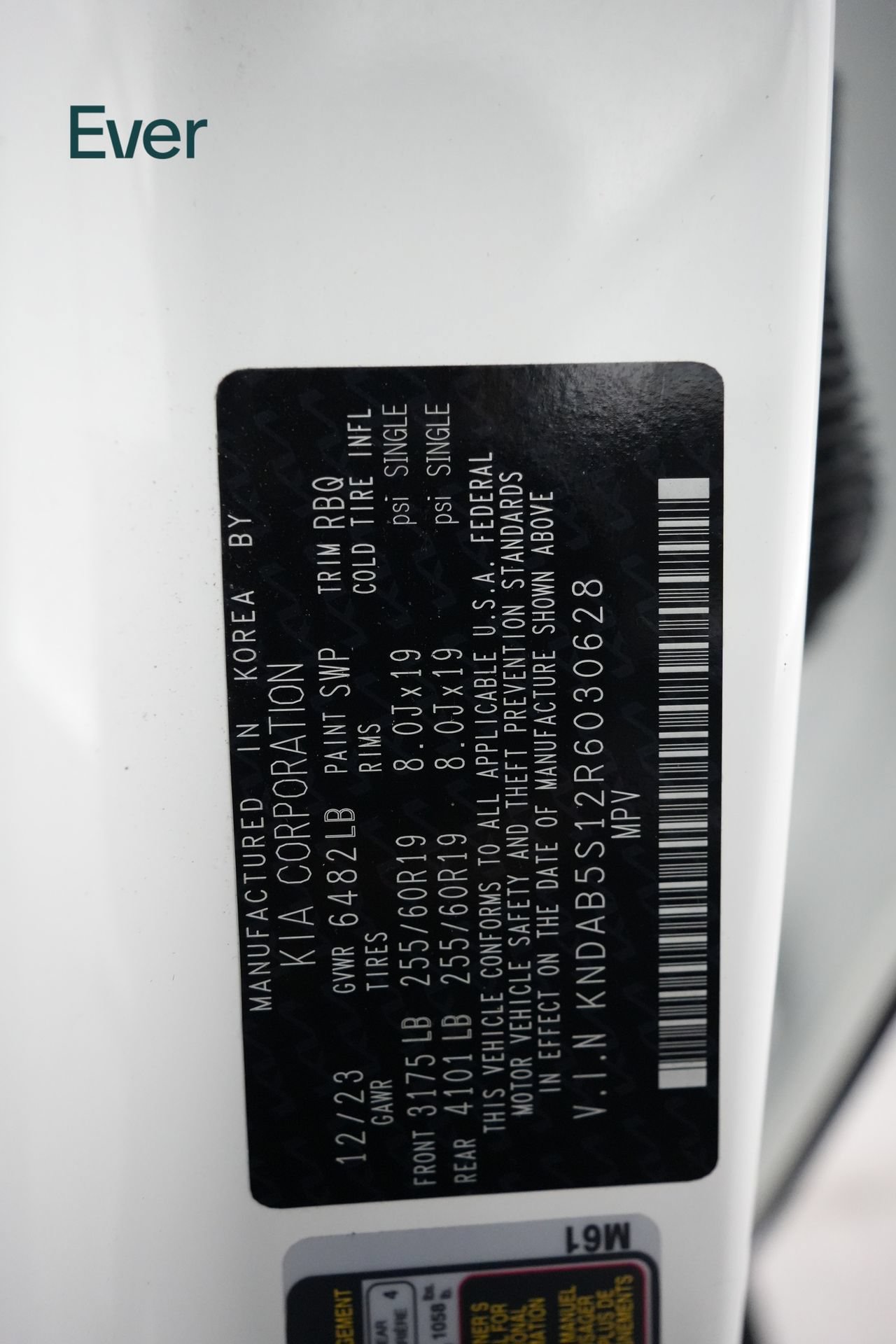 Used 2024 Kia EV9 Light Long Range RWD image 28