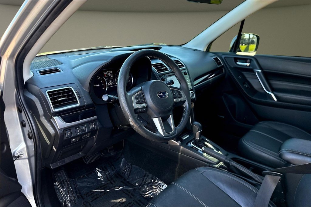 Used 2018 Subaru Forester 2.5i Touring AWD/4WD image 19