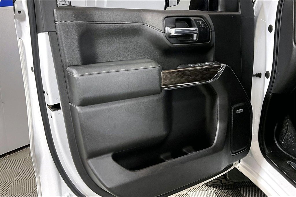 Used 2019 Chevrolet Silverado 1500 RST image 14