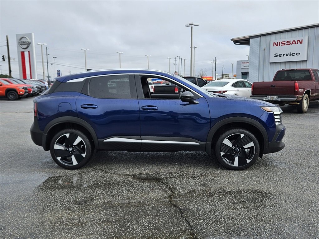 New 2026 Nissan Kicks SR image 13