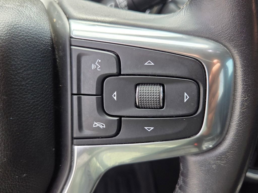 Used 2019 Chevrolet Blazer LT w/ Sun and Wheels Package image 22