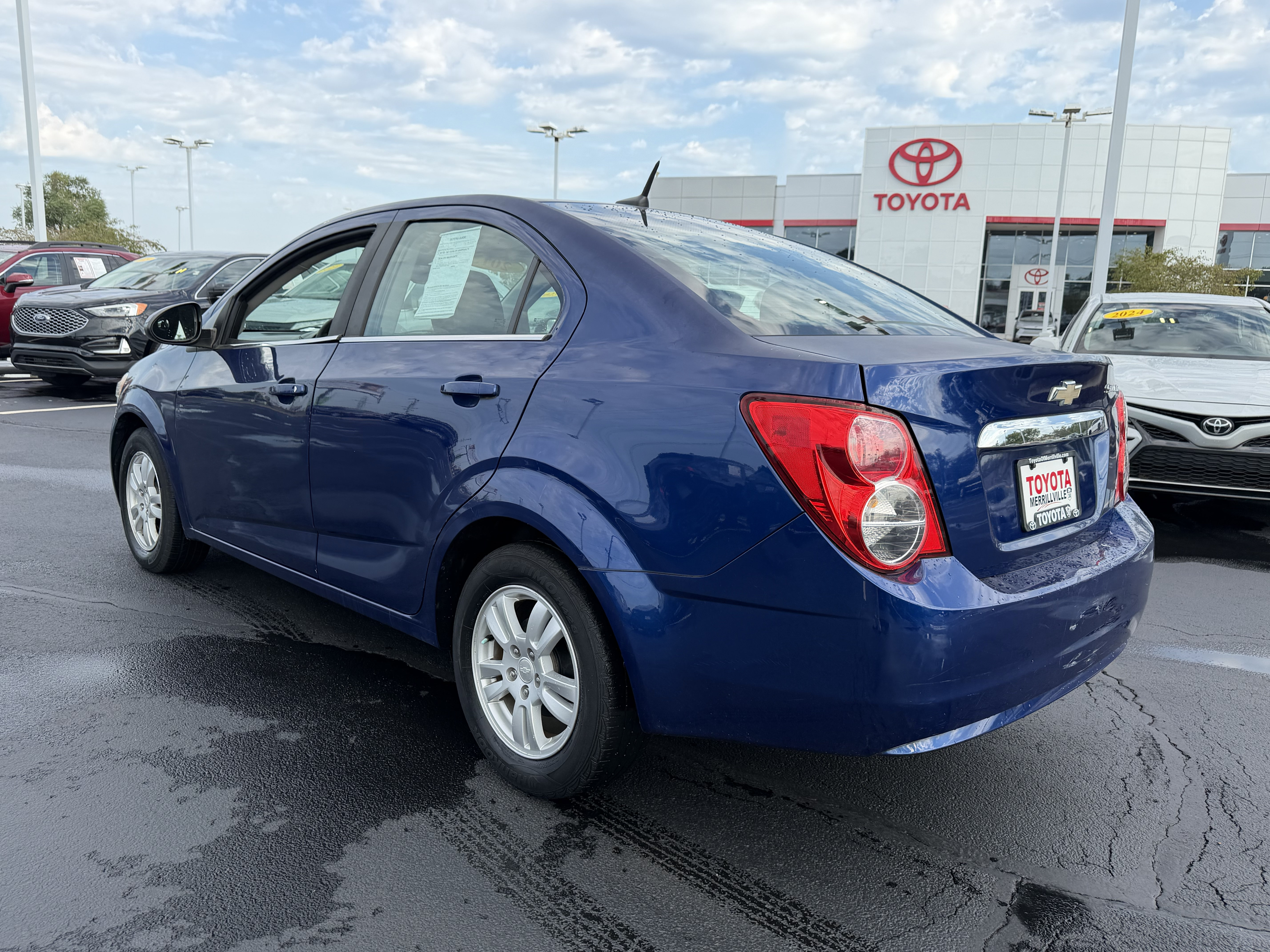 Used 2013 Chevrolet Sonic LT FWD image 6