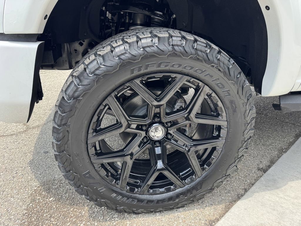 New 2025 Ford F150 Lariat w/ Equipment Group 502A High AWD/4WD image 13