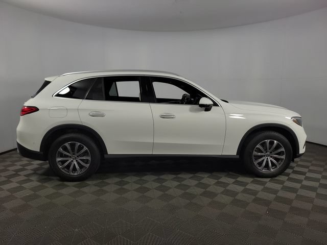 Used 2023 Mercedes-Benz GLC 300 4MATIC image 9