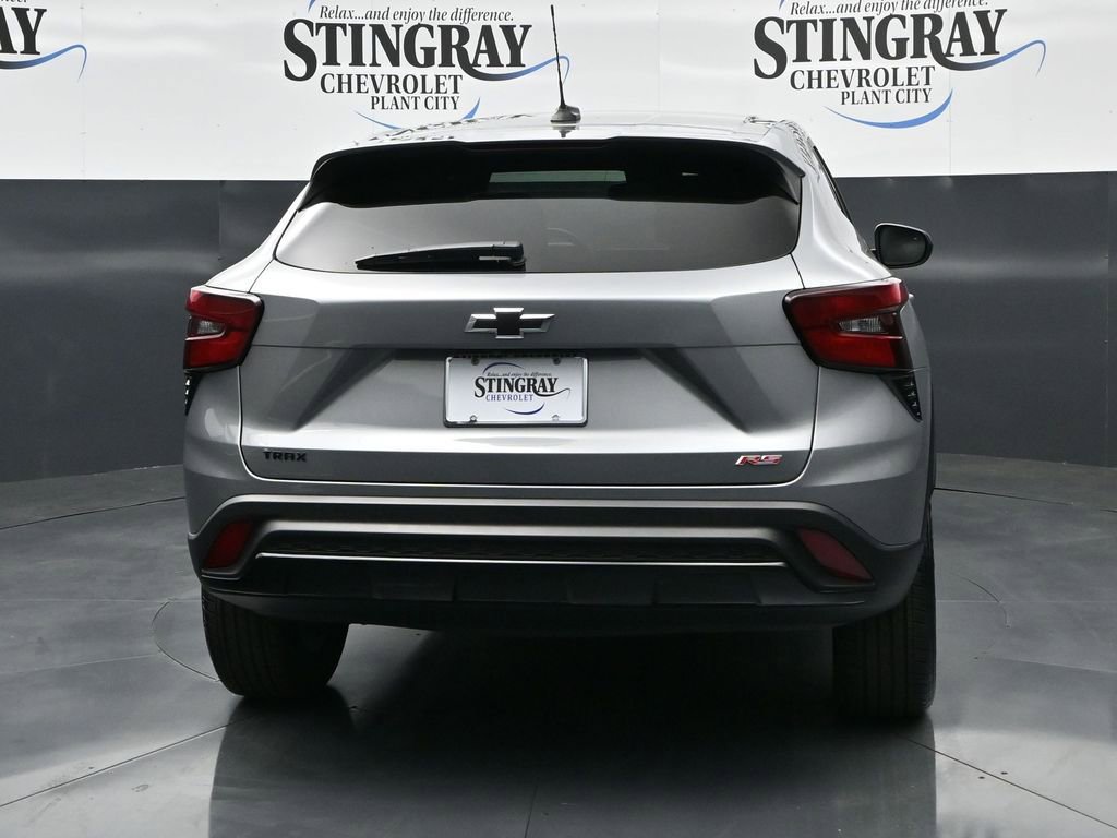 Used 2024 Chevrolet Trax RS w/ Driver Confidence Package image 6