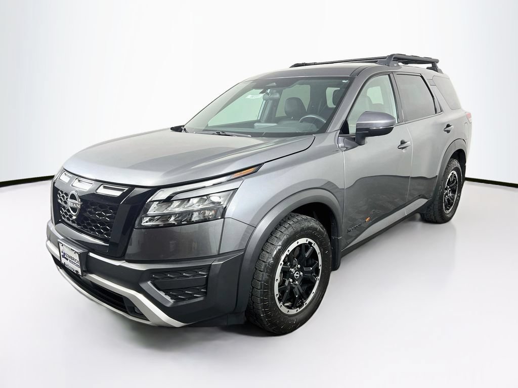 Used 2024 Nissan Pathfinder Rock Creek AWD/4WD image 3