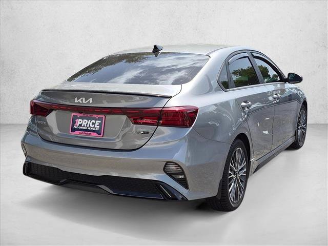Used 2022 Kia Forte GT-Line w/ GT-Line Premium Package FWD image 5