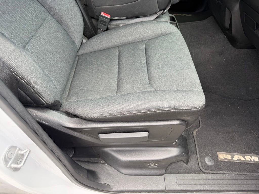 Used 2019 RAM 1500 Tradesman AWD/4WD image 16