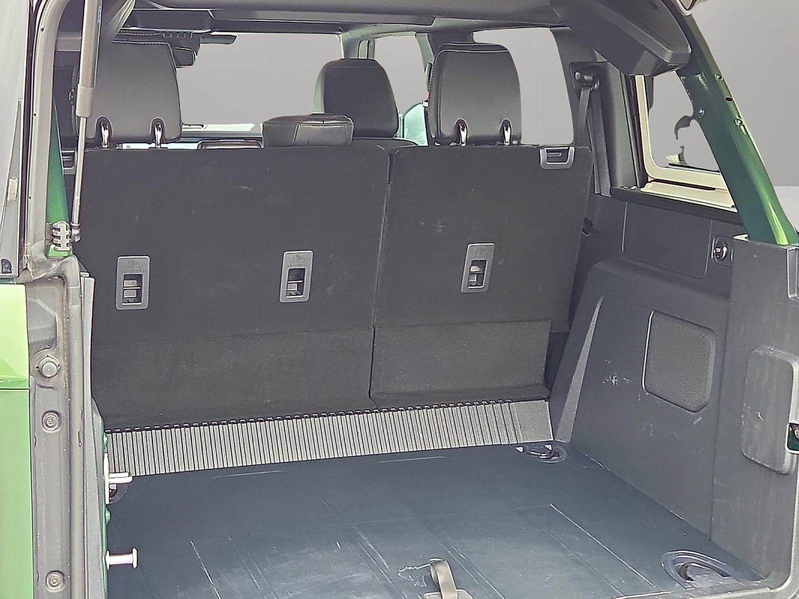 Certified 2025 Ford Bronco Badlands image 8