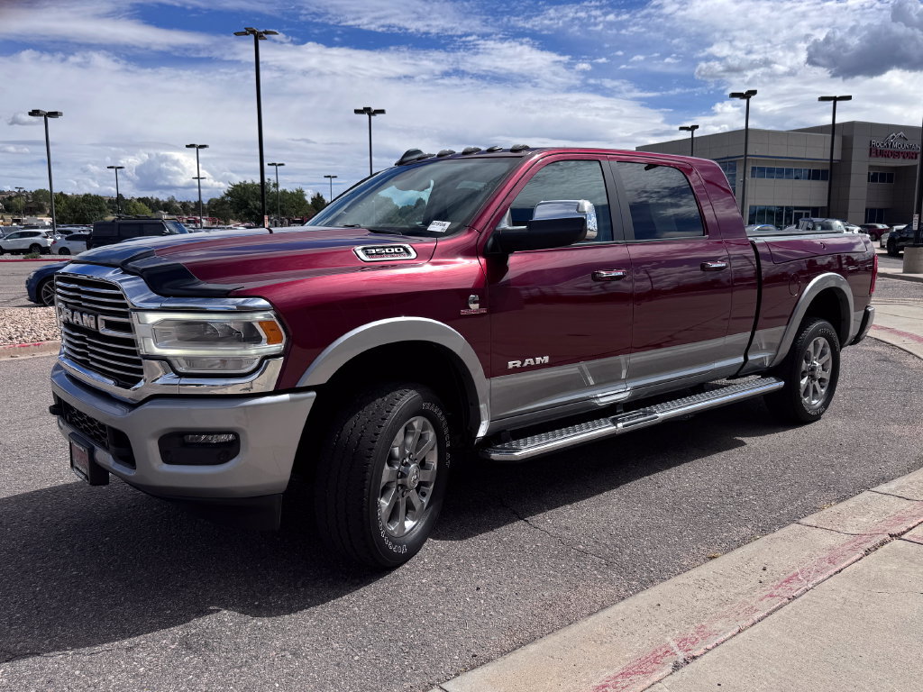 Used 2022 RAM 3500 Laramie AWD/4WD image 4