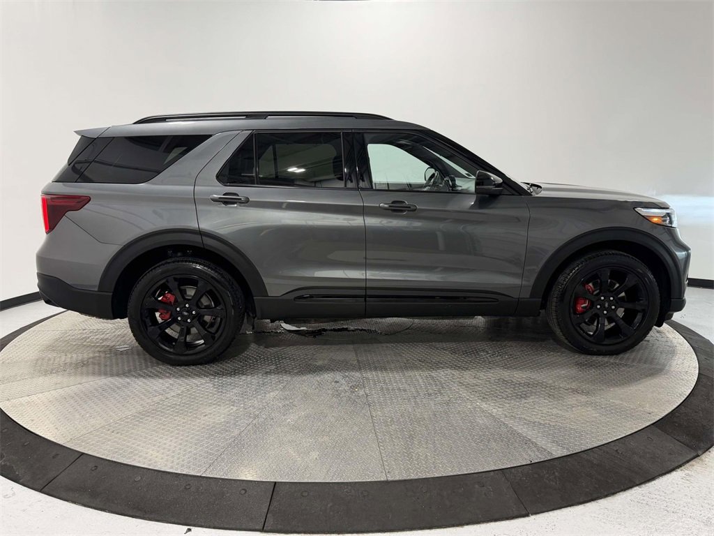 Used 2024 Ford Explorer ST w/ Equipment Group 401A image 7