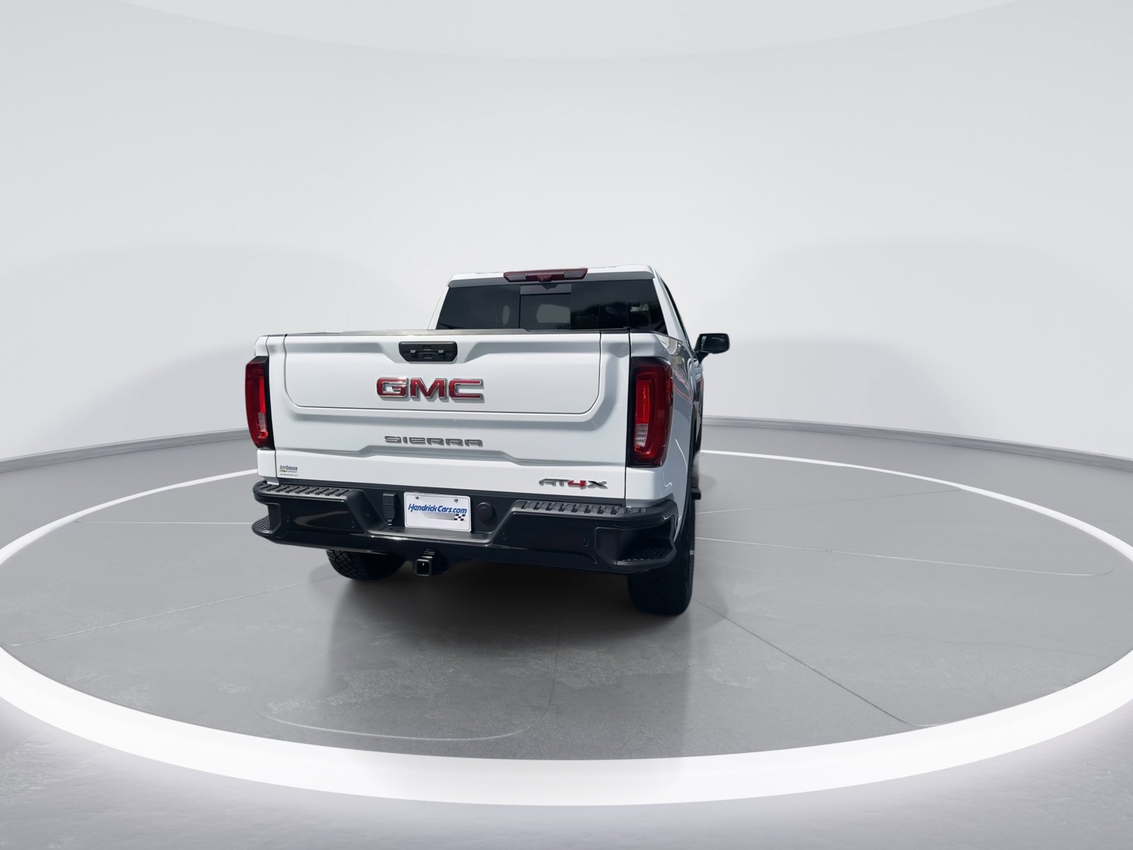 Used 2024 GMC Sierra 1500 AT4X image 8