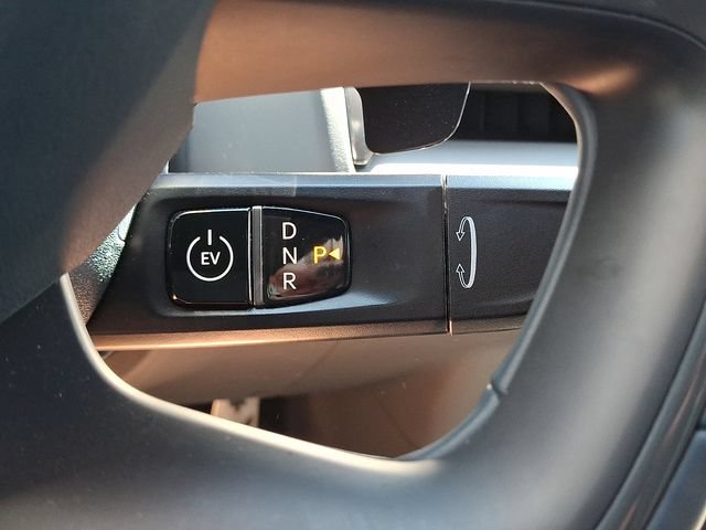 Used 2024 Kia EV9 GT-Line AWD/4WD image 15