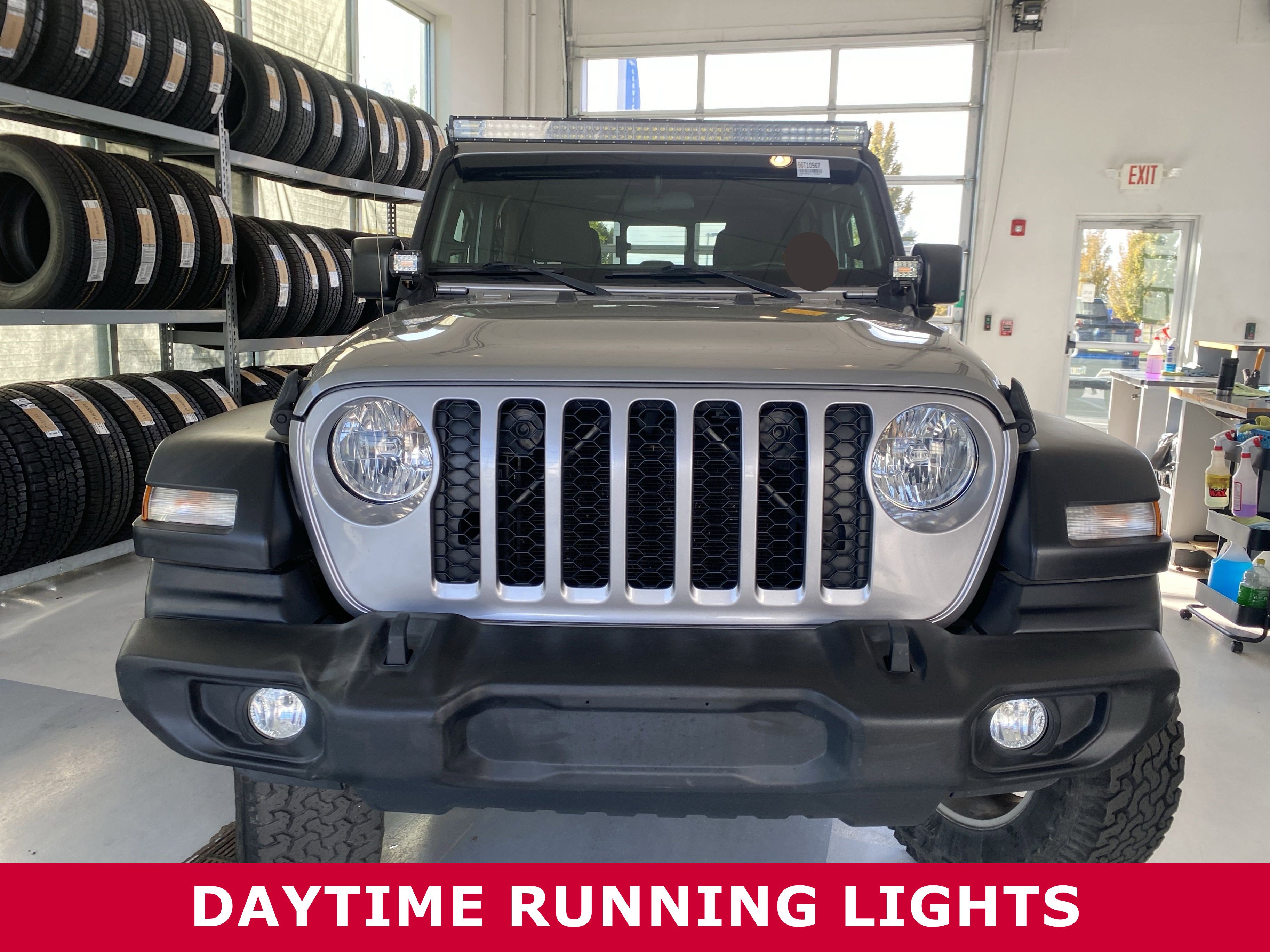 Used 2020 Jeep Gladiator Sport w/ Quick Order Package 24S image 29