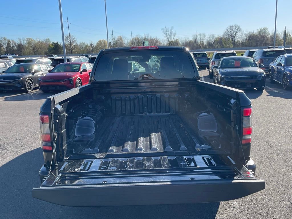 Used 2023 Nissan Frontier S RWD image 10