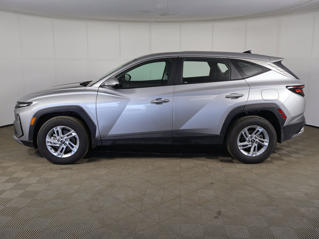 Certified 2026 Hyundai Tucson SE AWD/4WD image 11