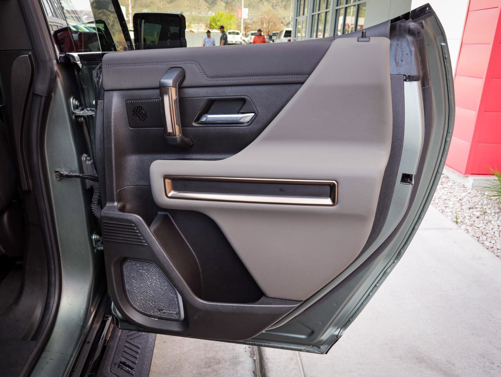 Used 2024 GMC Hummer EV 3X image 31