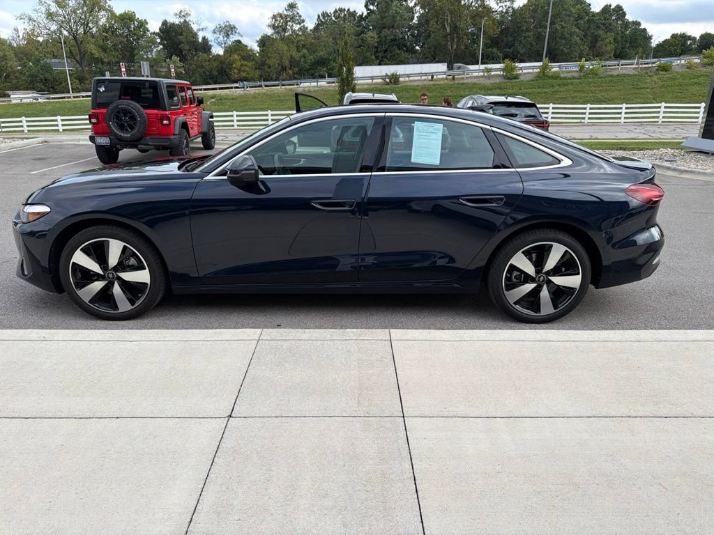 Used 2025 Audi A5 2.0T Premium AWD/4WD image 6