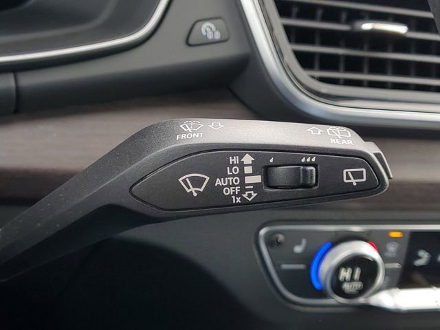 Used 2025 Audi Q5 e Premium Plus w/ Premium Plus Package image 26